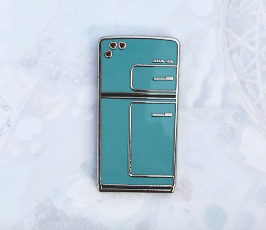 Retro Fridge Collectible Enamel Pin - Tea Largo